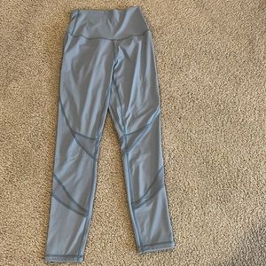 Born primitive strength leggings faded denim NWT